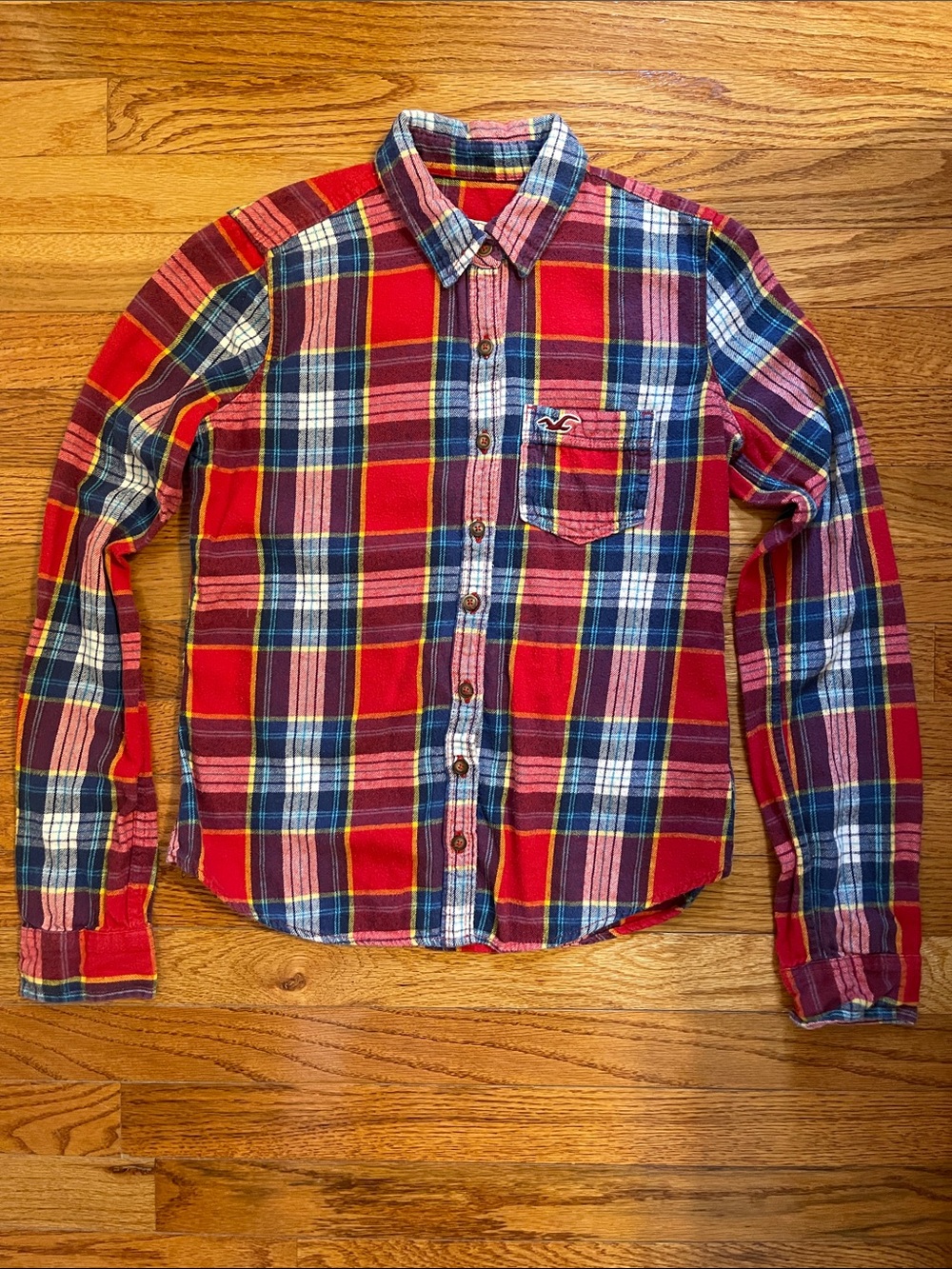 Hollister Plaid Red & Navy Logo Button-Down Flannel Shirt Sz S